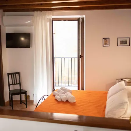 Gæstehus Dali Rocca Cefalù